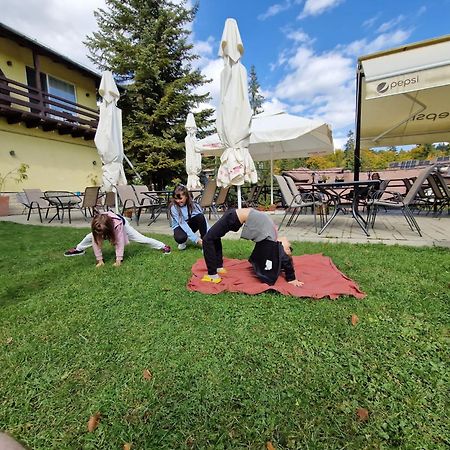Apartamente Private A&L View Sinaia Exterior photo