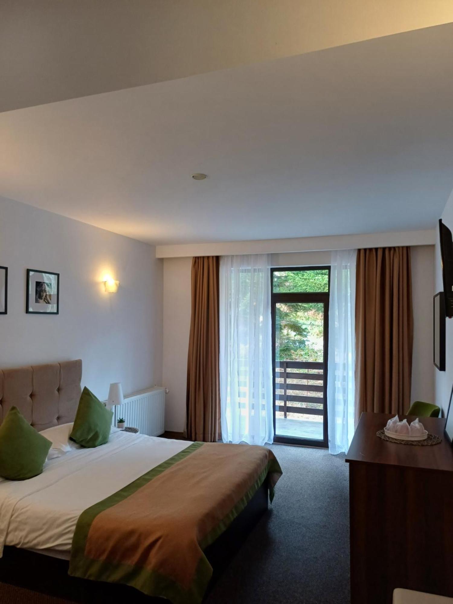 Apartamente Private A&L View Sinaia Exterior photo
