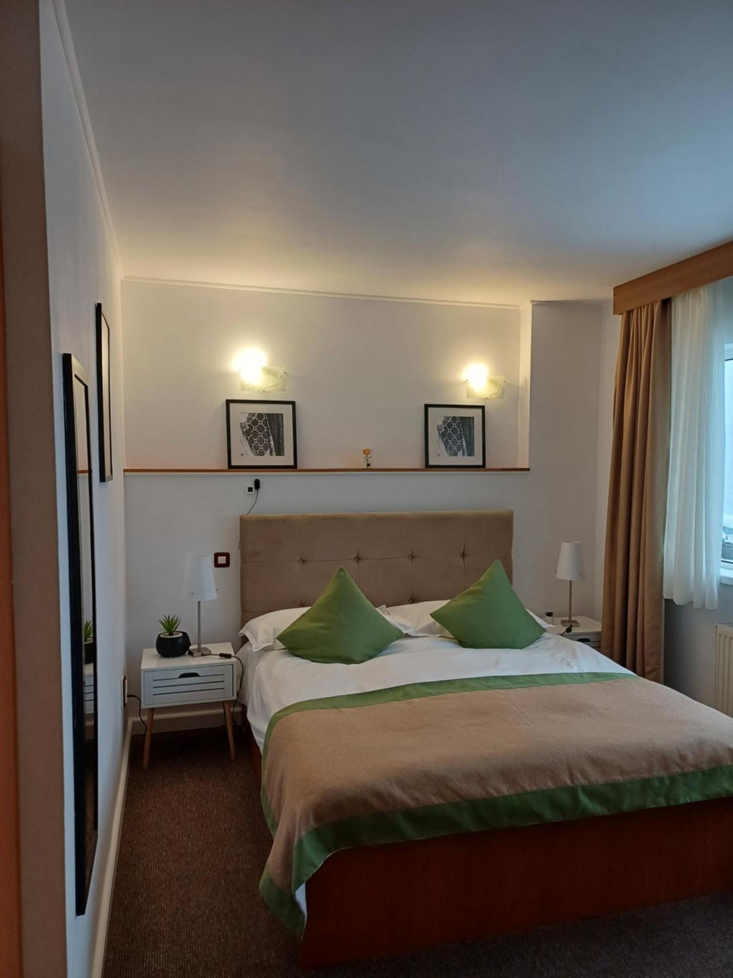 Apartamente Private A&L View Sinaia Exterior photo